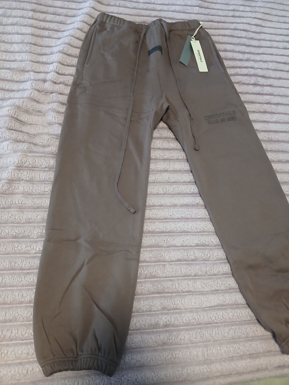 ESSENTIALS SWEATPANTS - Picture 2 of 4